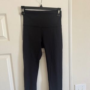 Lululemon Wunder Train High-Rise Tight 25" Black Size 4